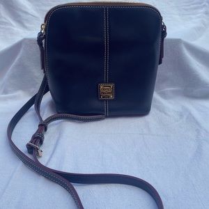 Dooney & Bourke Leather crossbody trixie bag